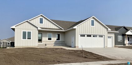 610 Quartzite Ave, Tea