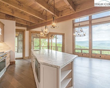 439 Red Cedar Road, Boone