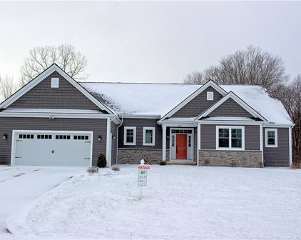 1310 Grayson  Drive, Victor-324889
