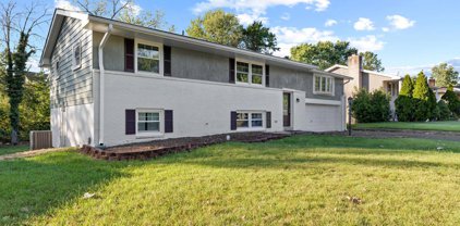 1807 N Amelia St N, Sterling