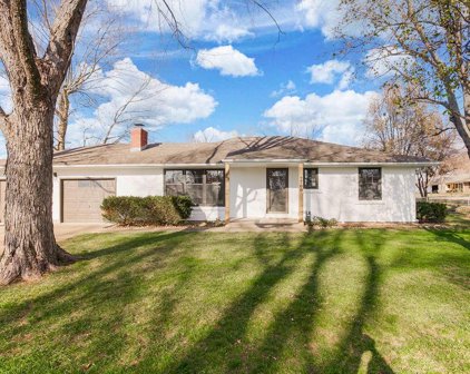 7700 W 197th Street, Stilwell