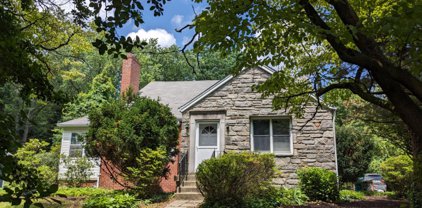 207 W Rose Valley Rd, Wallingford