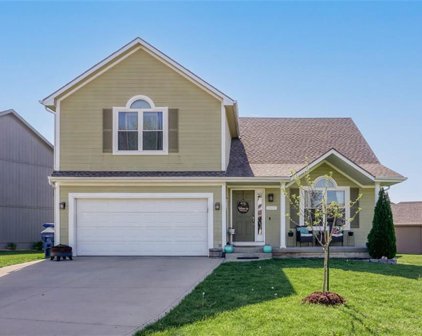 1209 NW Persimmon Drive, Grain Valley