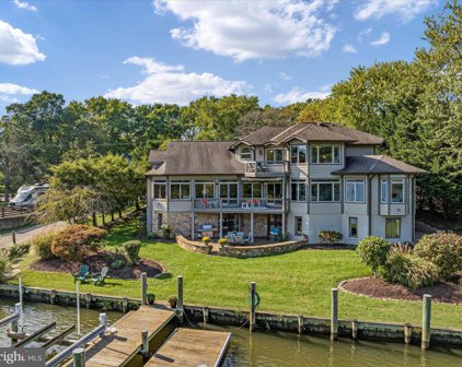 435 Ferry Point   Road, Annapolis