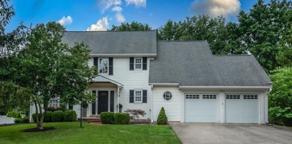 3320 S Rolling Oak Drive, Bloomington