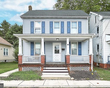 17 Westminster Ave, Hanover