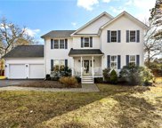 41 White Oak  Court, South Kingstown image