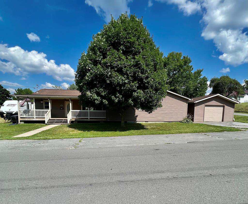 Real Estate For Sale Beckley WV MLS 84492 204 Myers Avenue, Beckley