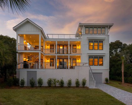 11 Abalone Alley, Isle Of Palms