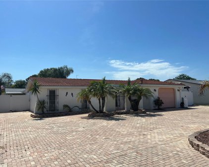 2205 Sugarbush Drive, Holiday