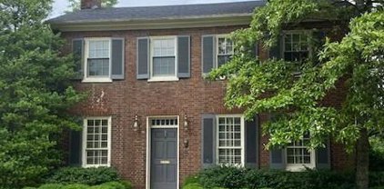 318 N 2nd St, Bardstown