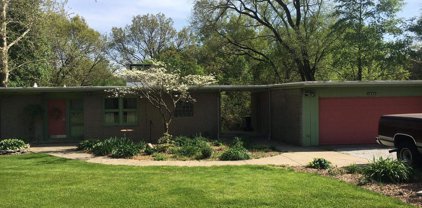 16382 Chandler Boulevard, Mishawaka