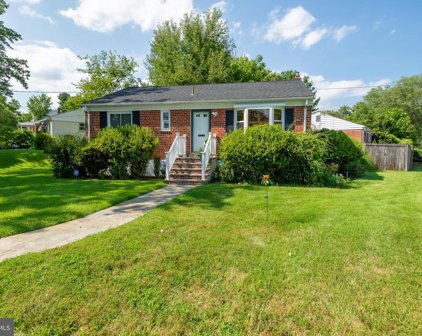 4401 Ives St, Rockville