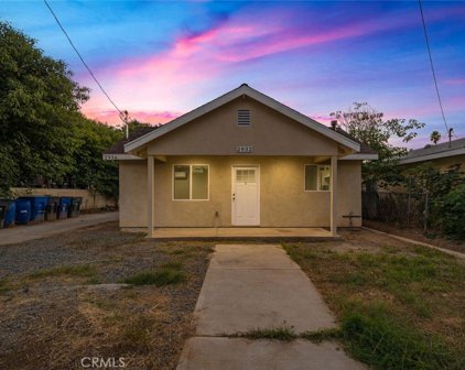 2932 Pleasant Street, Riverside