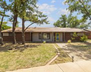 202 Mike Street, Levelland image