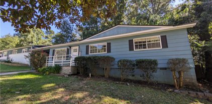 1512 Sycamore Nw Drive, Kennesaw