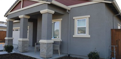1205 Camelia Drive, Dixon