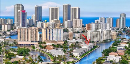 455 Paradise Isle Blvd Unit #307, Hallandale Beach