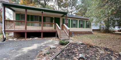 6806 Fairpines  Road, Chesterfield