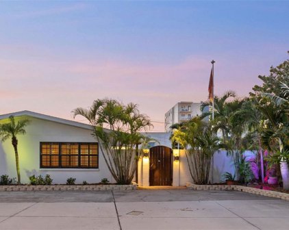 13444 1st Street E, Madeira Beach