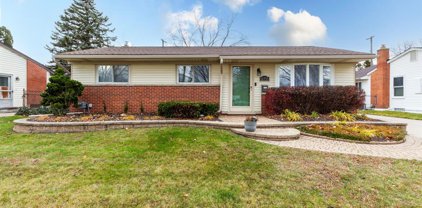 11753 WHEATON, Sterling Heights