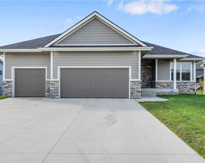 5010 NW 64th Place, Johnston