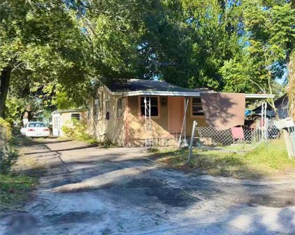 8606 N 17th Street, Tampa