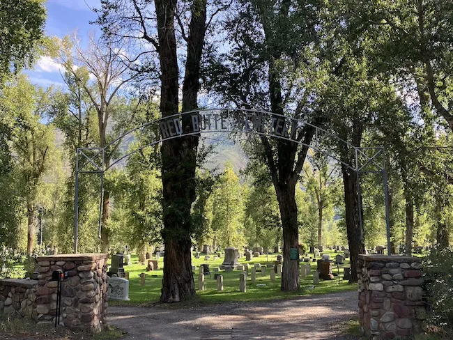 Red Butte Cemetery