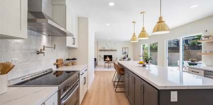 17091 Camelot, Huntington Beach