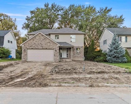 32523 Robeson, St. Clair Shores