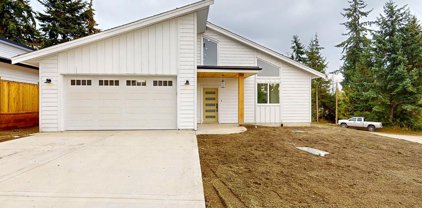 498 Jordan Way, Gibsons