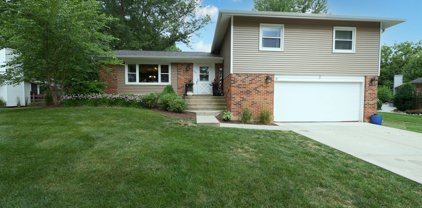 725 Huntington Court, Algonquin