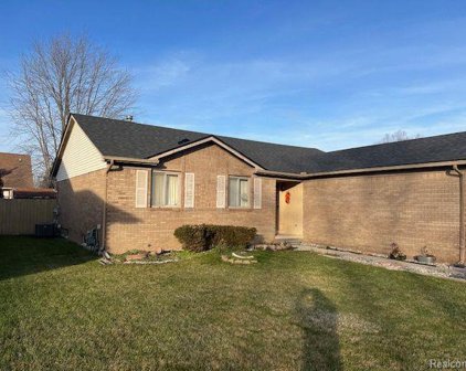 26349 Woodland, Chesterfield