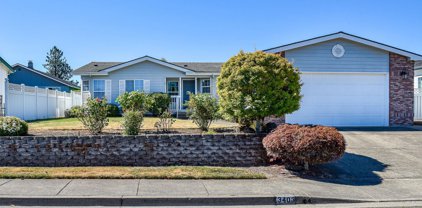 3403 Lake Vanessa Cir, Salem