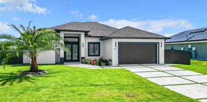 1208 Ne 9th Ter, Cape Coral