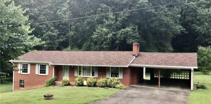 4014 Hartsoe Road, Winston Salem