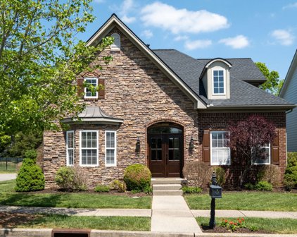 364 Pennystone Cir, Franklin