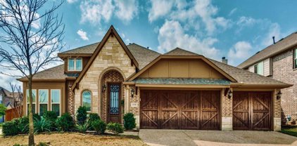 4328 Woodcrest  Place, Fort Worth