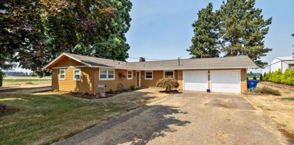 7683 Sunnyview Rd, Salem