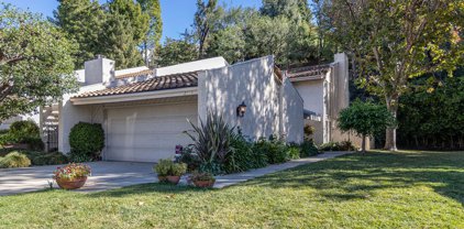 2526  Almaden Ct, Los Angeles