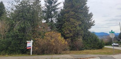 13691 113 Avenue, Surrey