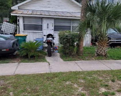 711 W Main Street, Tavares