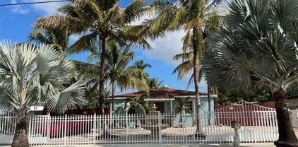 939 Ne 4th Ave, Homestead