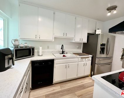 5651  Sumner Way Unit 108, Culver City