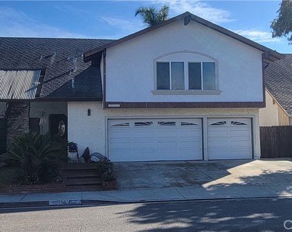 10458 Sioux River, Fountain Valley
