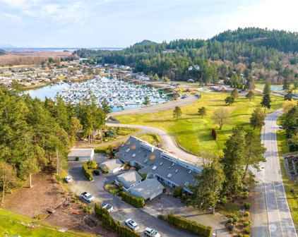 101 Shelter Bay Drive Unit #R-101, La Conner