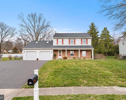 640 Shadywood Dr, Perkasie