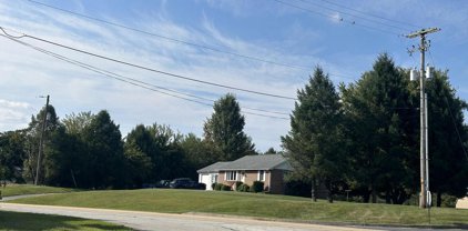 2324 S Market St, Mechanicsburg