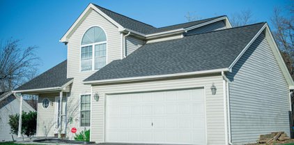 1861 Pebble Ct, Harrisburg