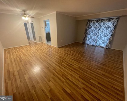 5911 Quantrell Ave Unit #102, Alexandria